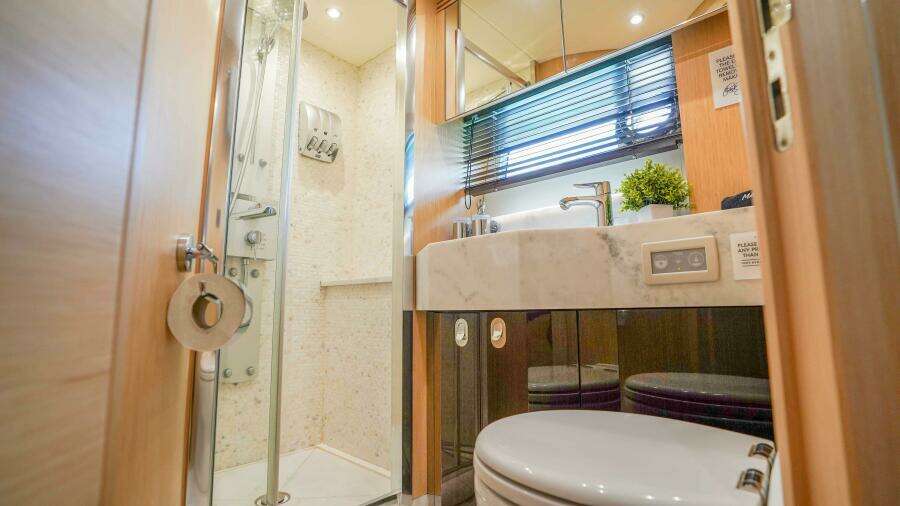 Daddy s   75ft Sunseeker Yacht For Sale