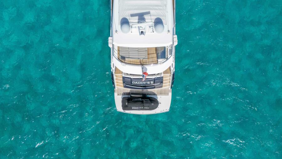 75' 2016 Sunseeker 75 Yacht