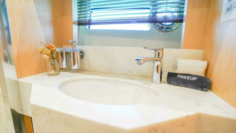 Daddy s   75ft Sunseeker Yacht For Sale