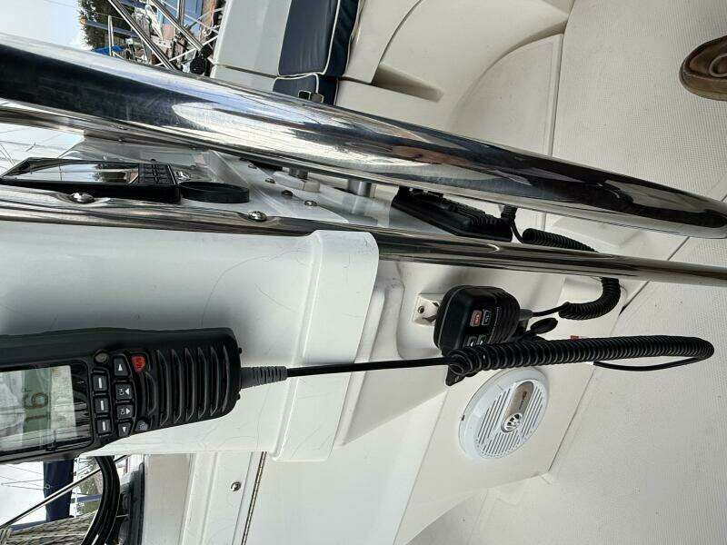 Treinta y Tres 33ft Hunter Yacht For Sale