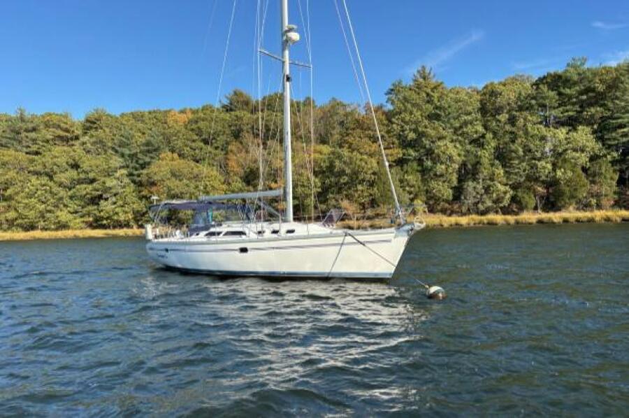 40' 2004 Catalina 400