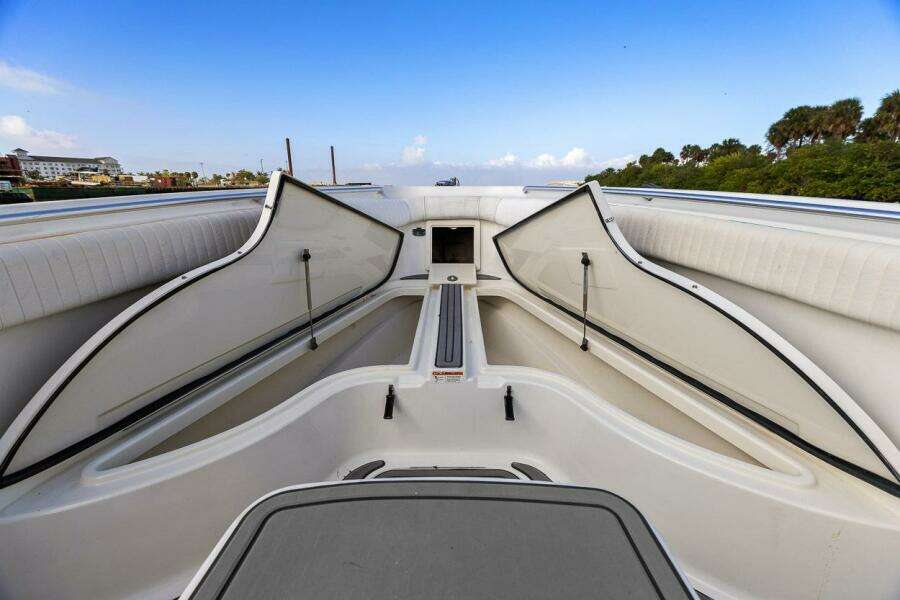 33ft Hydra Sports Yacht For Sale