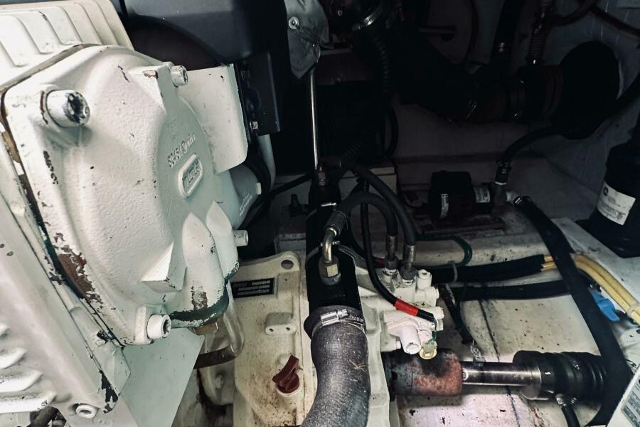 34' 2007 Sabre 34 Express