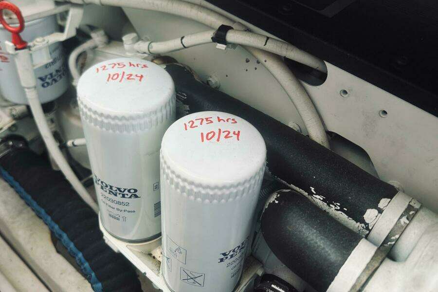 Synchronicity  34ft Sabre Yacht For Sale