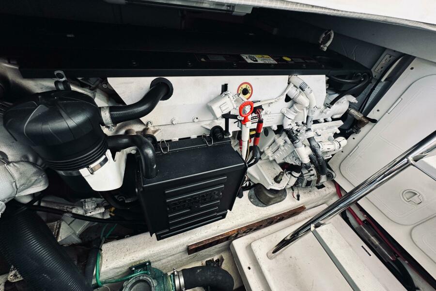 34' 2007 Sabre 34 Express