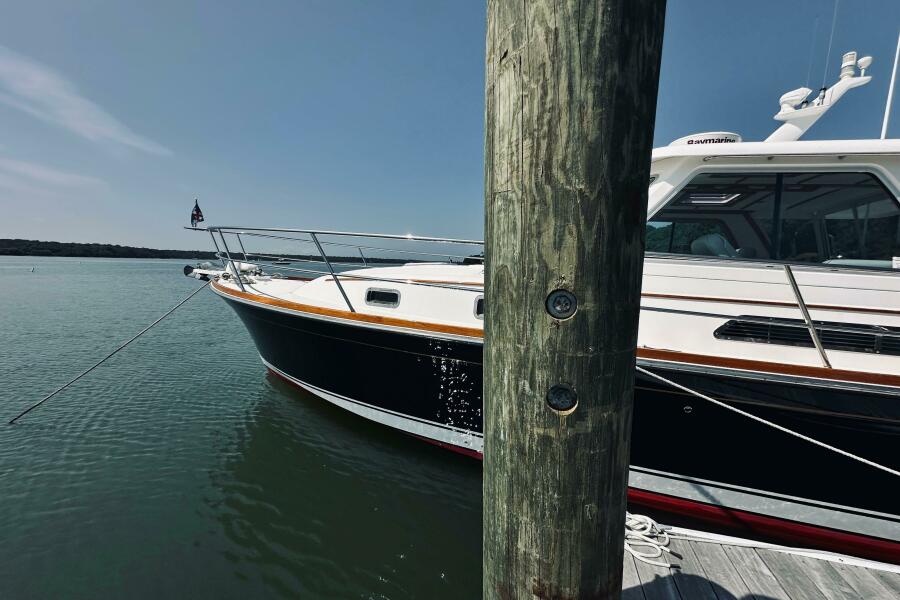 34' 2007 Sabre 34 Express