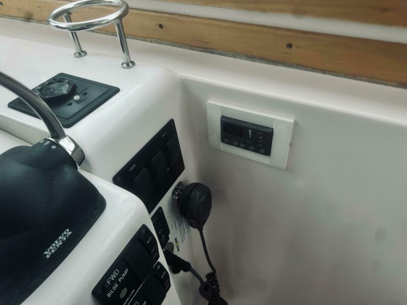 34' 2007 Sabre 34 Express