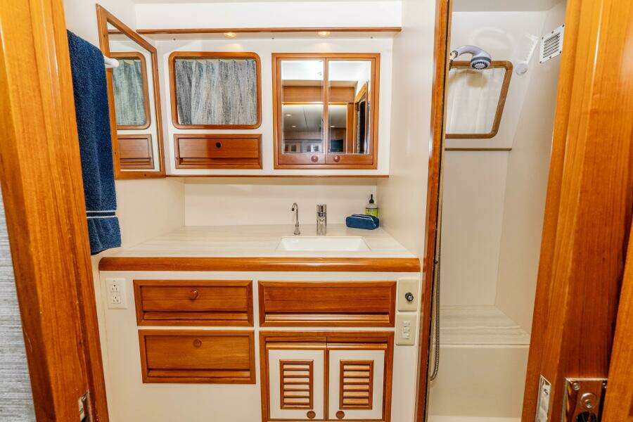 Stolen Moments 63ft Offshore Yachts Yacht For Sale