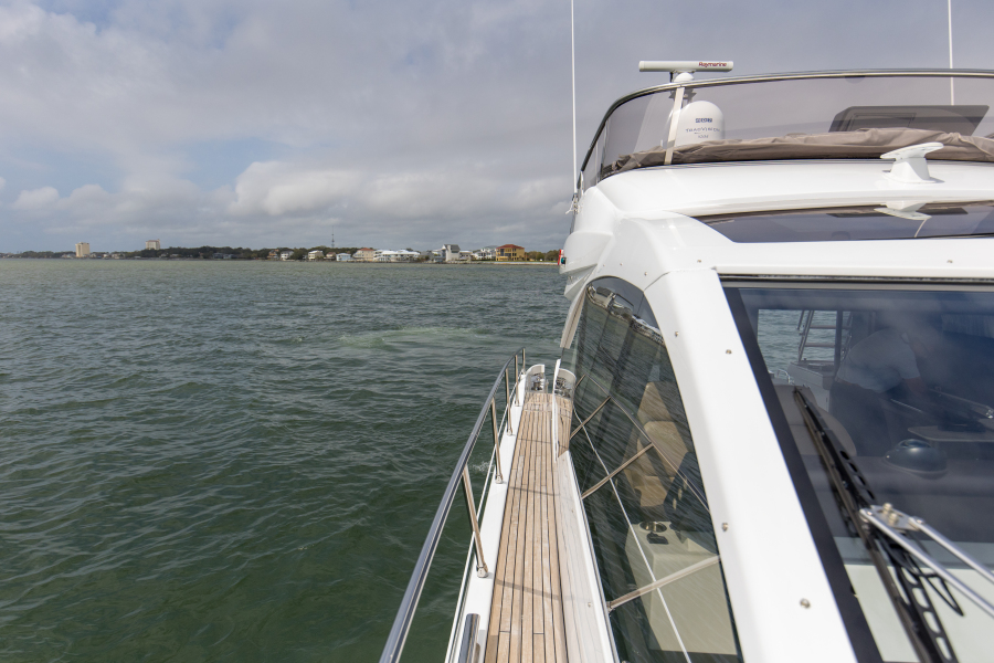 60' 2020 Azimut S6 Sportfly