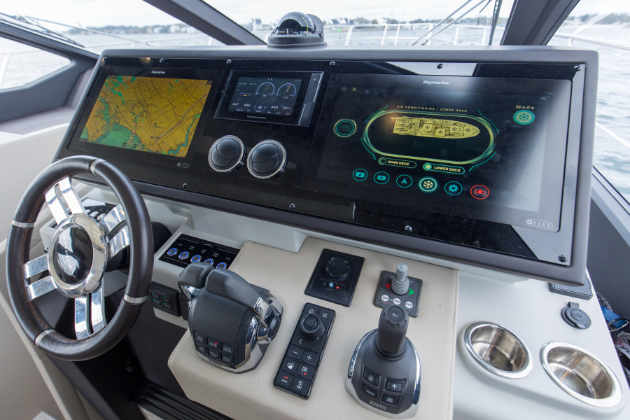 60' 2020 Azimut S6 Sportfly