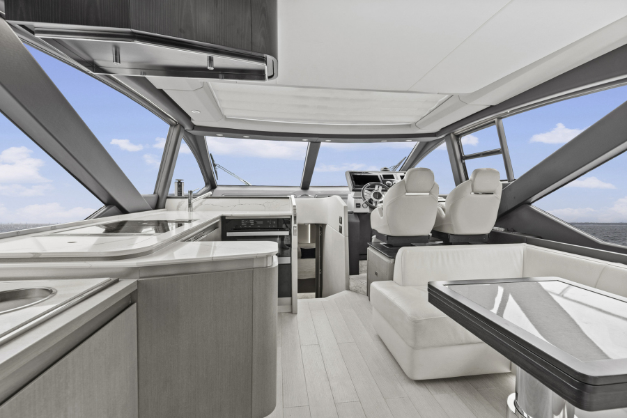 60' 2020 Azimut S6 Sportfly