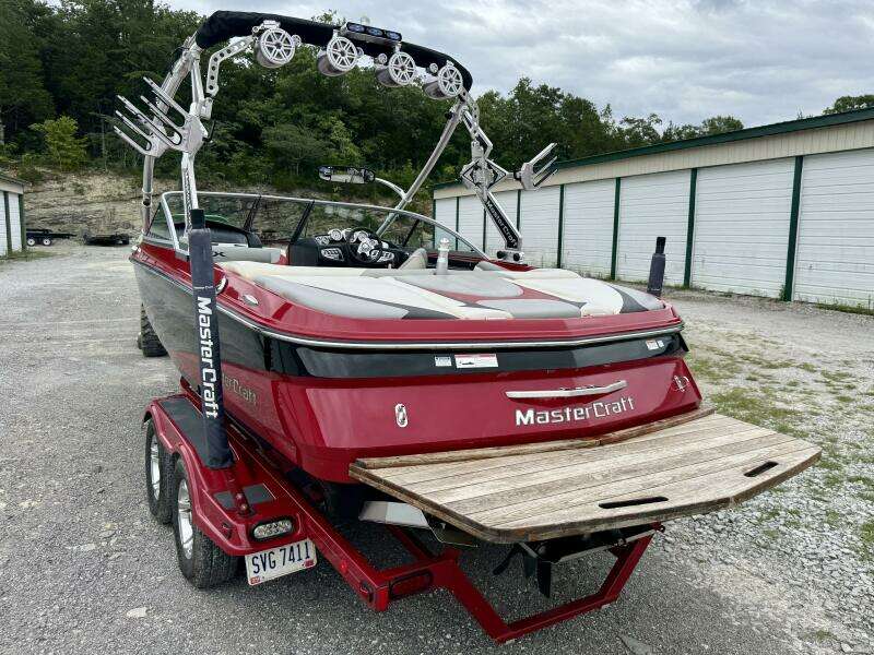 20ft Mastercraft Yacht For Sale