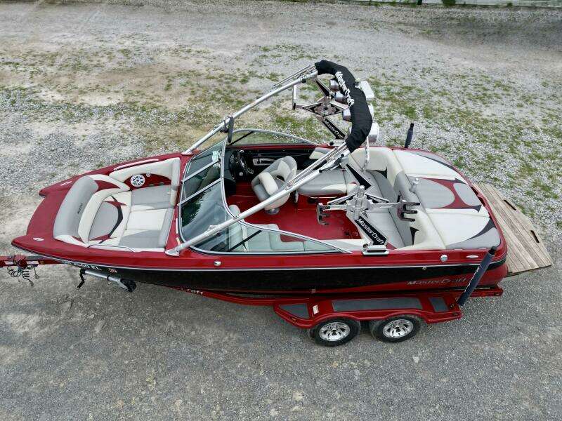 20ft Mastercraft Yacht For Sale