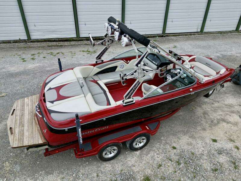 20ft Mastercraft Yacht For Sale