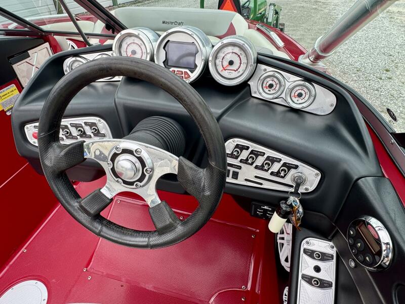 20' 2008 Mastercraft X-2