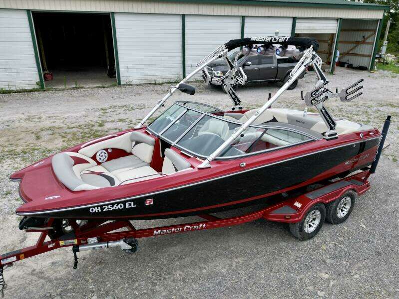 20ft Mastercraft Yacht For Sale