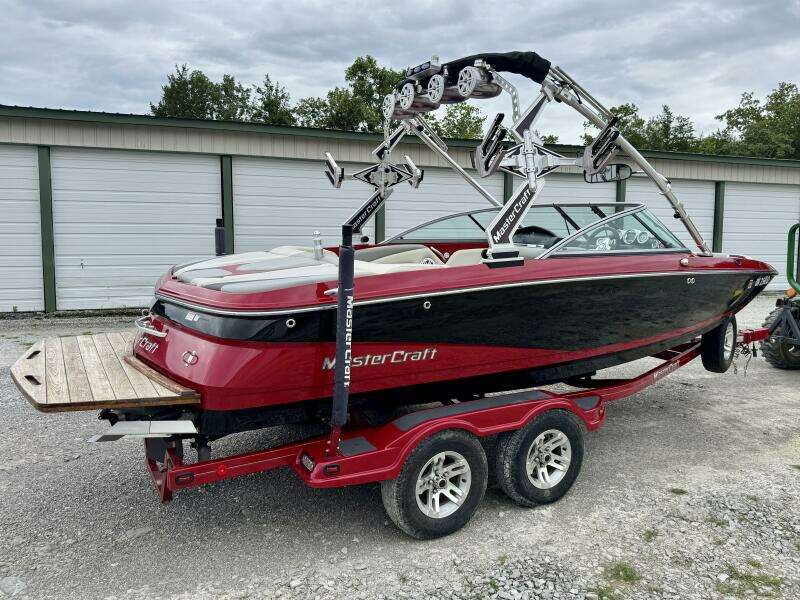20ft Mastercraft Yacht For Sale