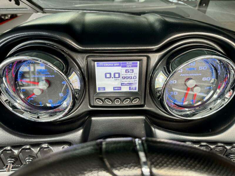 22ft Moomba Yacht For Sale