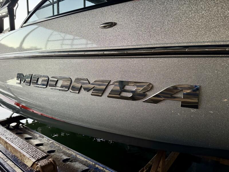 22' 2016 Moomba Craz