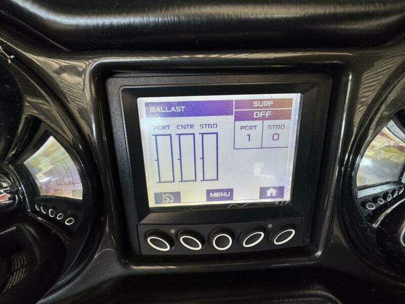 22ft Moomba Yacht For Sale