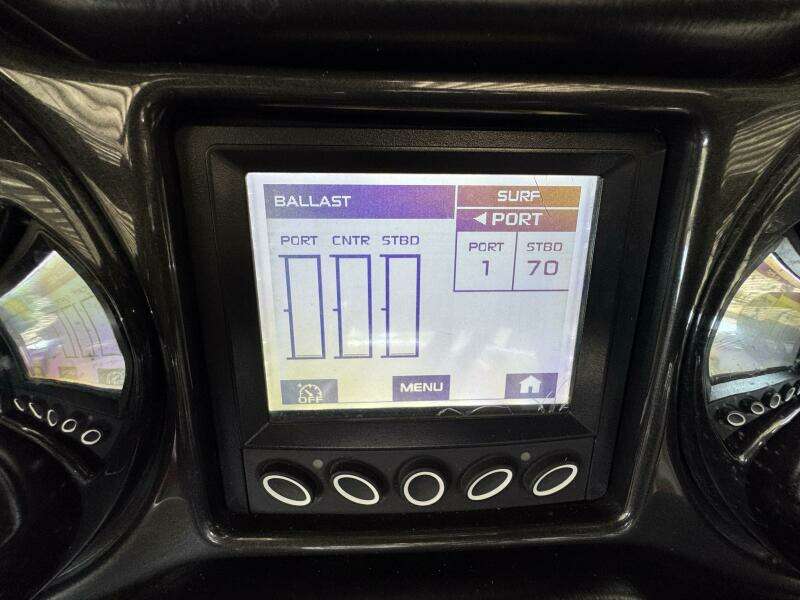 22ft Moomba Yacht For Sale