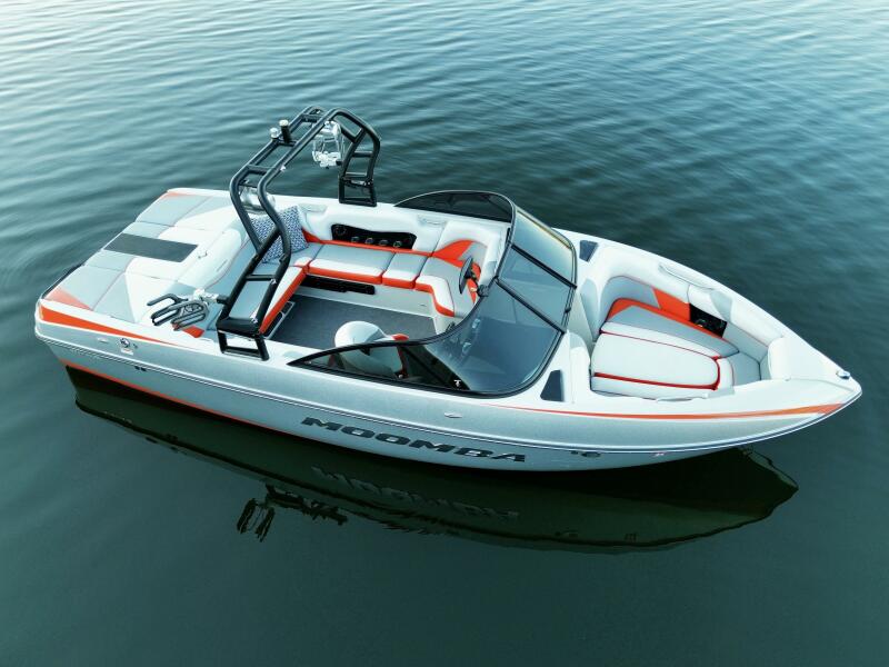 22' 2016 Moomba Craz