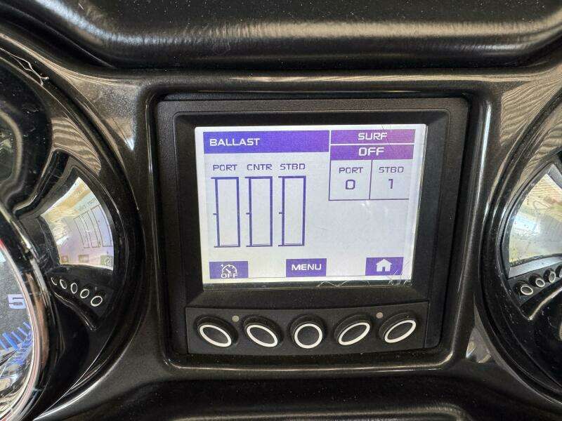 22ft Moomba Yacht For Sale