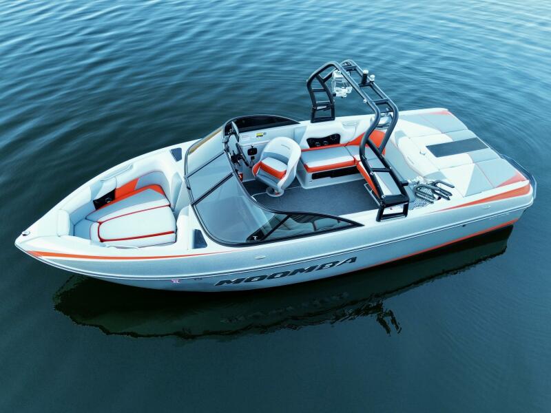 22' 2016 Moomba Craz