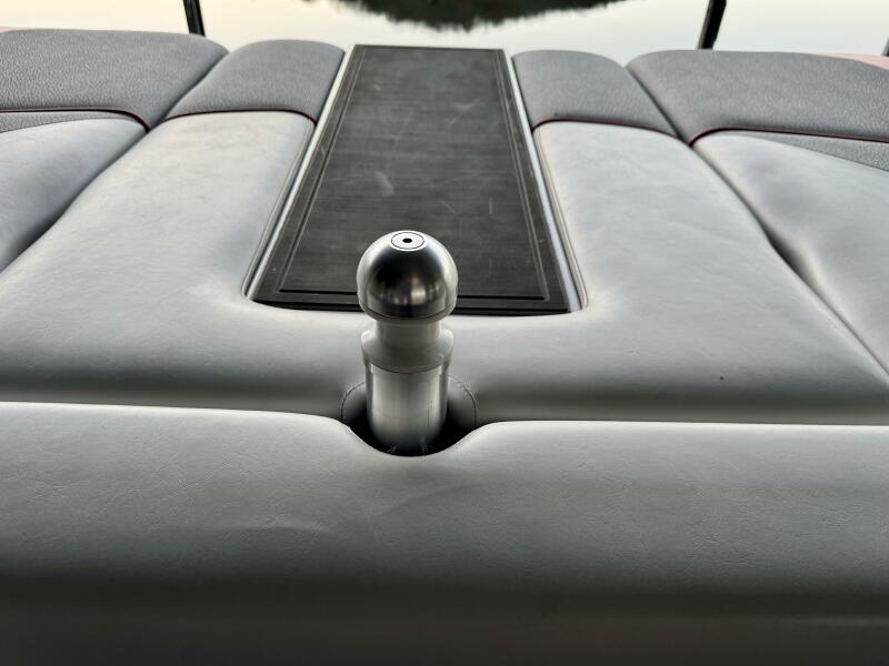 22' 2016 Moomba Craz