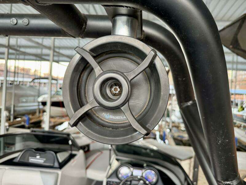 22ft Moomba Yacht For Sale