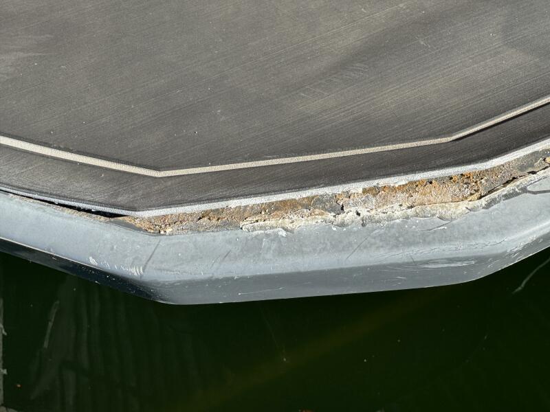 22' 2016 Moomba Craz