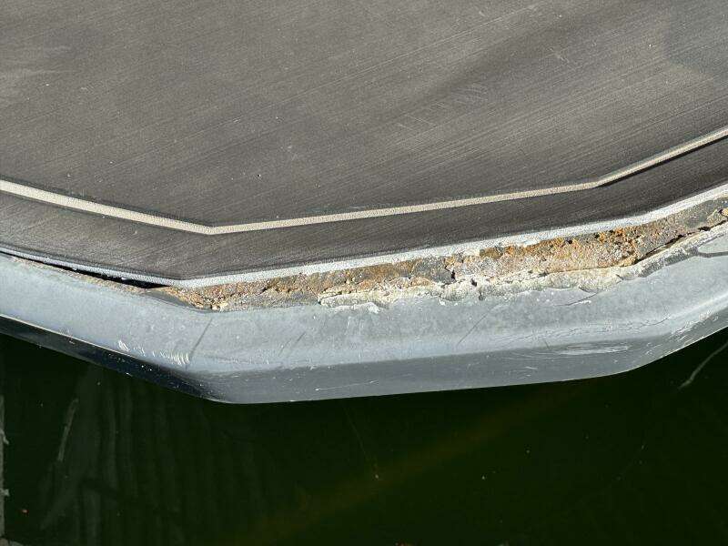 22ft Moomba Yacht For Sale