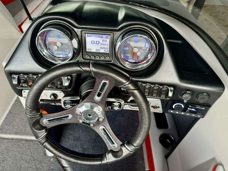 22ft Moomba Yacht For Sale