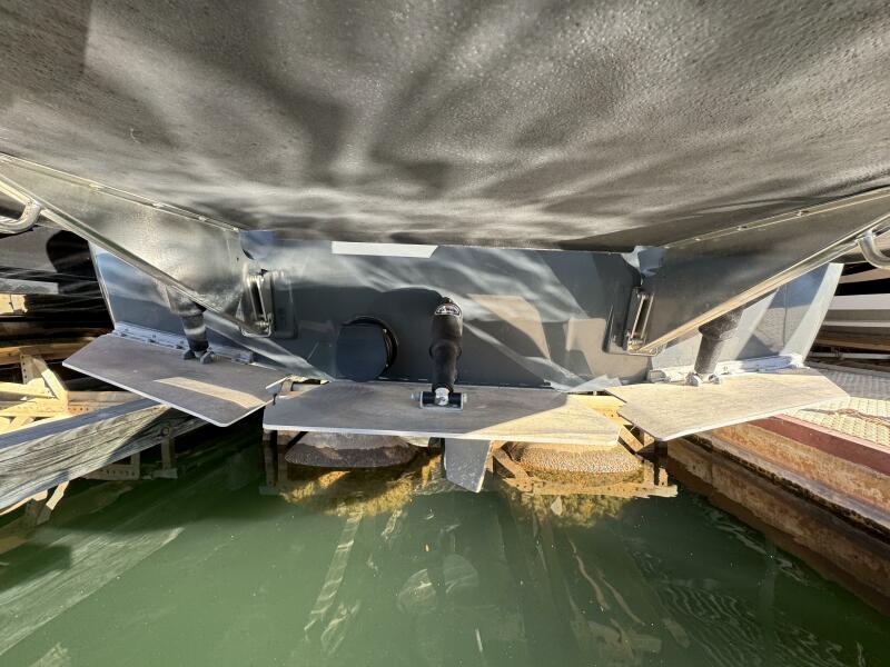 22' 2016 Moomba Craz