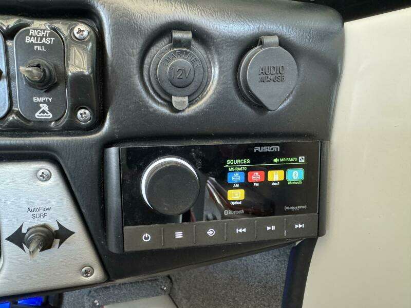 22ft Moomba Yacht For Sale