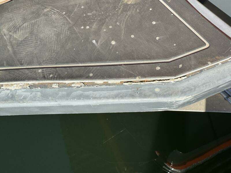 22ft Moomba Yacht For Sale