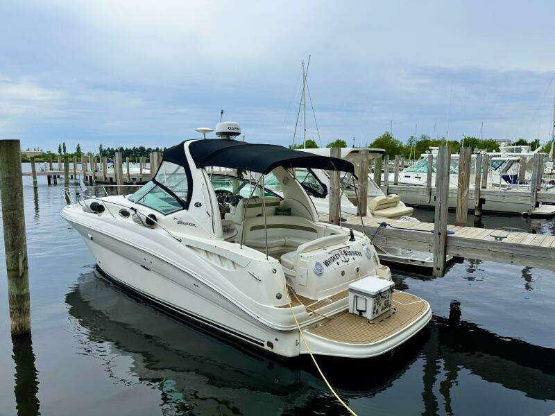 32ft Sea Ray Yacht For Sale