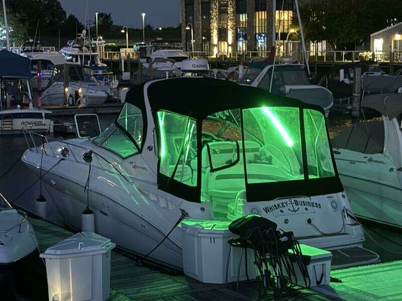 32ft Sea Ray Yacht For Sale