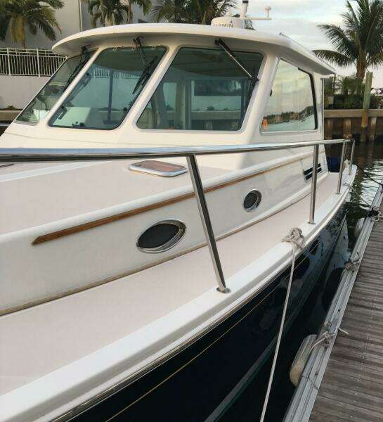 33ft Back Cove Yacht For Sale