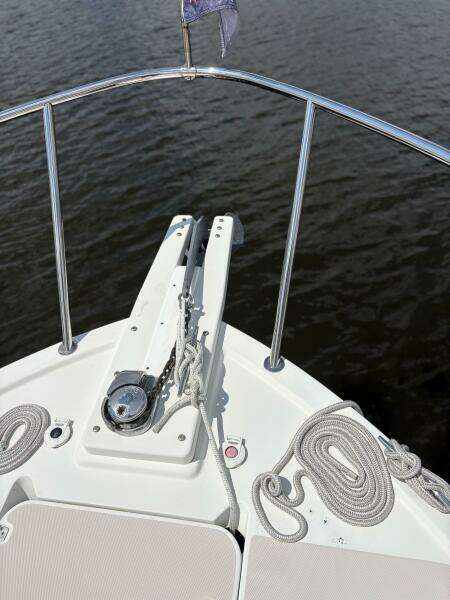 33ft Back Cove Yacht For Sale