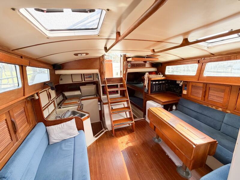 43' 1989 Irwin 43 Mark III