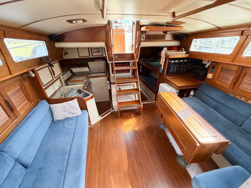 43' 1989 Irwin 43 Mark III