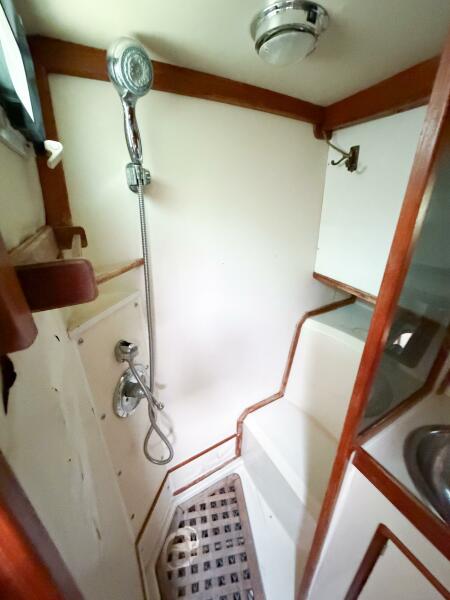 43' 1989 Irwin 43 Mark III