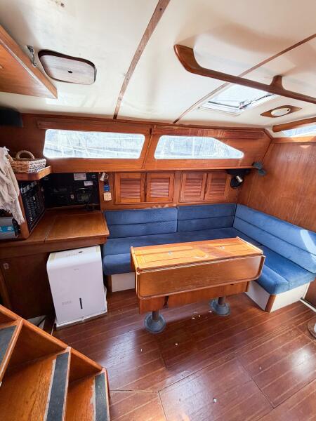 43' 1989 Irwin 43 Mark III