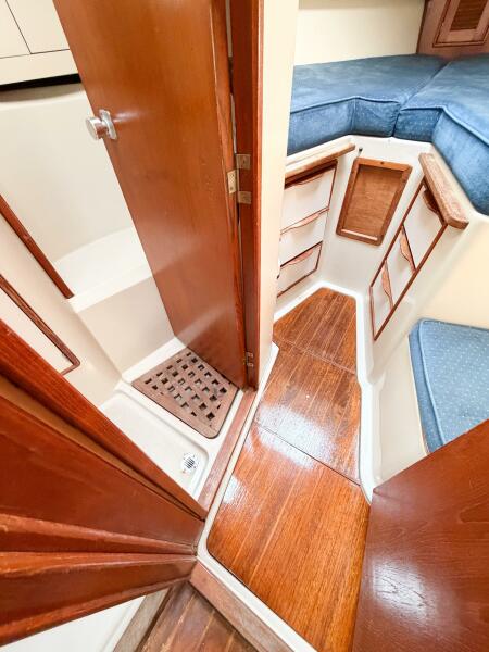 43' 1989 Irwin 43 Mark III