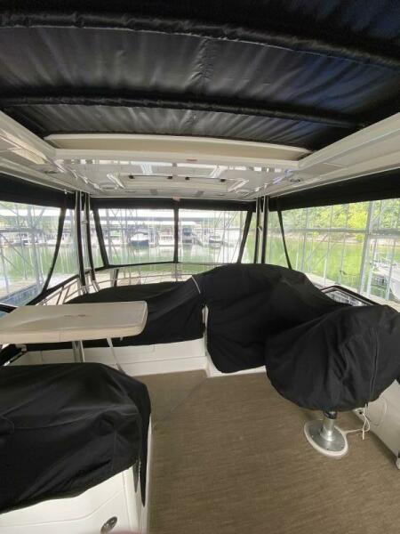 50' 2016 Sea Ray 510 FLY