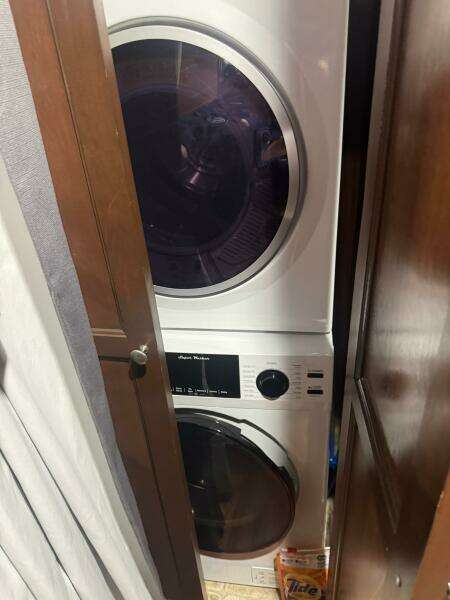 58ft Gibson Yacht For Sale