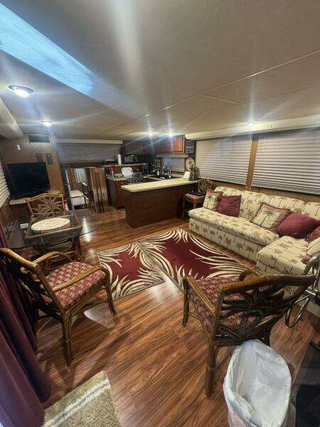 58ft Gibson Yacht For Sale