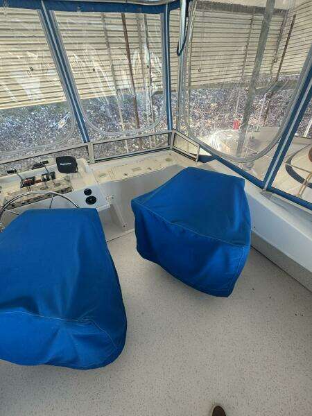 58ft Gibson Yacht For Sale