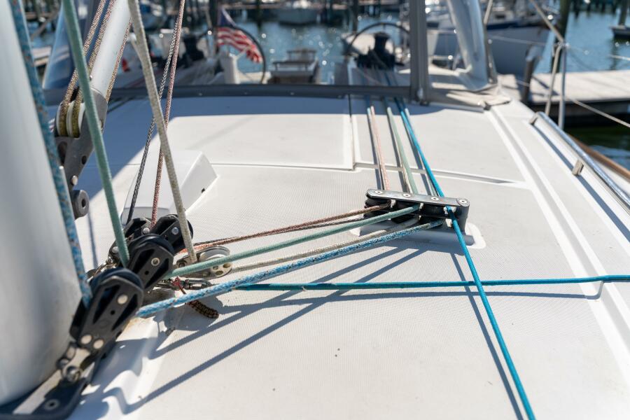 38' 2019 Beneteau Oceanis 38.1